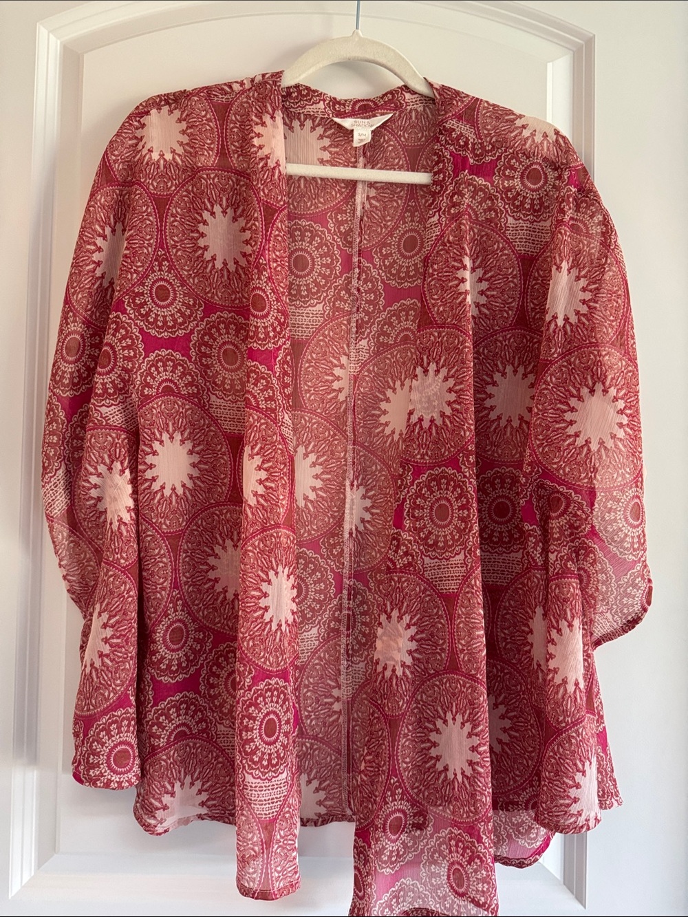 Sun & Shadow Pink Medallion Sheer Kimono